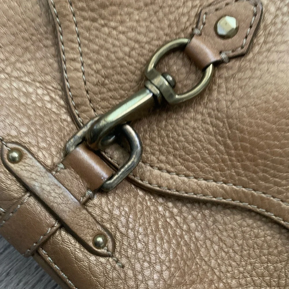 Cole Hann Gold metallic Tan Leather Handbag - Picture 4 of 9